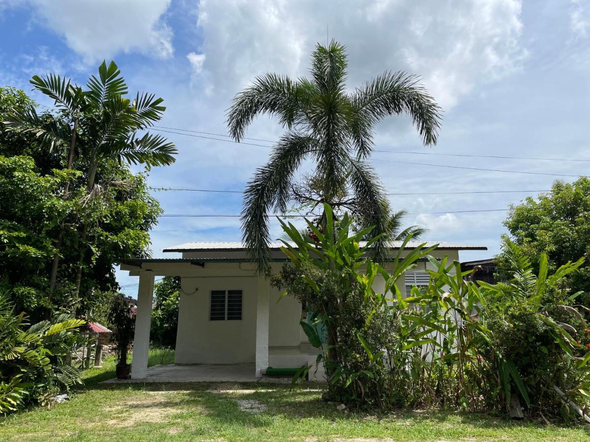 Cosy Little Home Near To The Town Pasir Puteh Exterior foto